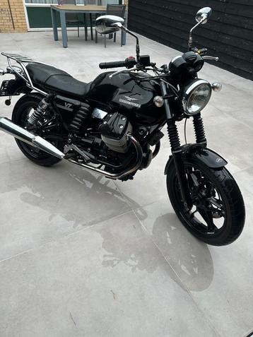 Moto guzzi v7  stone 2013 perfecte staat van 1e eigenaar! beschikbaar voor biedingen