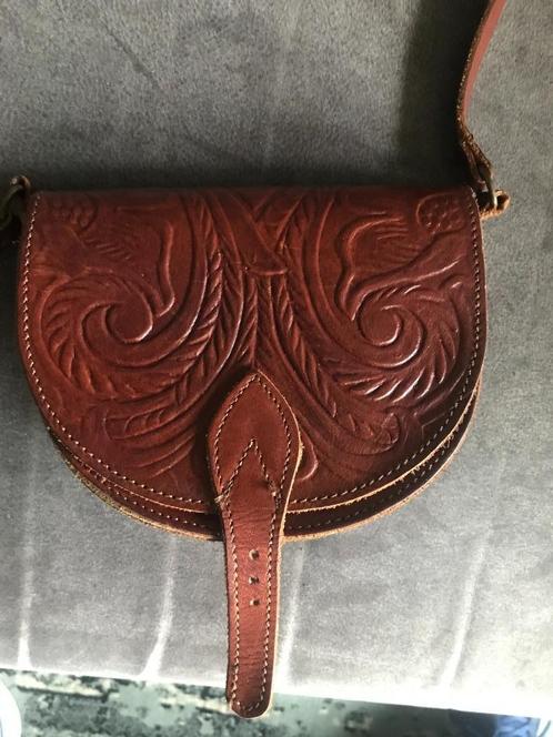 Leren damestasje / schoudertas Vintage Griekenland Kouros., Sieraden, Tassen en Uiterlijk, Tassen | Damestassen, Zo goed als nieuw