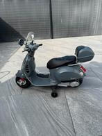 Elektronische kinder vespa, Ophalen, Zo goed als nieuw