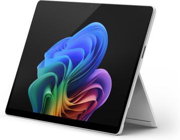 Microsoft Surface Pro, Copilot+ PC, 13” OLED Touchscreen, Sn beschikbaar voor biedingen