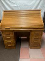 Eiken bureau, Ophalen
