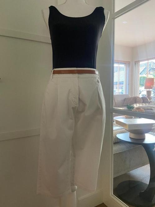 Summum korte broek maat 38 wit, Kleding | Dames, Broeken en Pantalons, Zo goed als nieuw, Maat 38/40 (M), Wit, Kort, Ophalen of Verzenden
