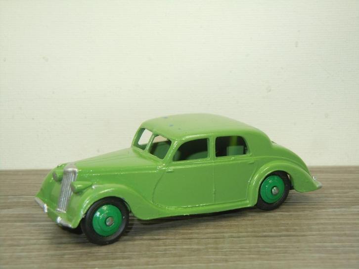 Riley Saloon - Dinky Toys 40A England, Hobby en Vrije tijd, Modelauto's | 1:43, Zo goed als nieuw, Auto, Dinky Toys, Verzenden