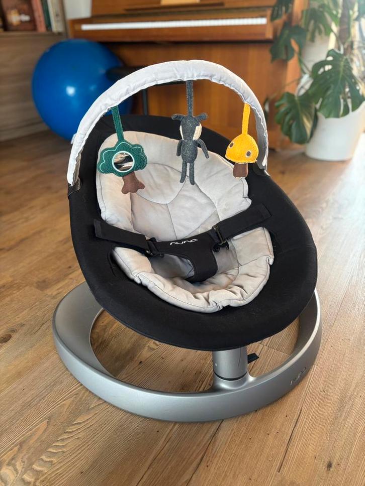 Wiegstoel Nuna leaf curve, Kinderen en Baby's, Wipstoeltjes, Zo goed als nieuw, Ophalen