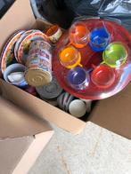 Gratis: Diverse spullen - Borden, bekers, lampje, Huis en Inrichting, Gebruikt, Ophalen of Verzenden, Bord(en), Overige stijlen