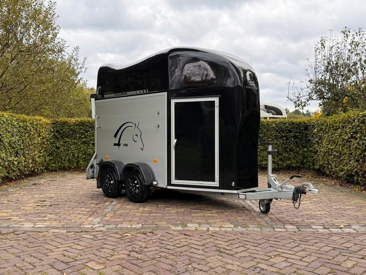 2x 1.5 paards Cheval Liberte vol aluminium, Dieren en Toebehoren, Paarden en Pony's | Trailers en Aanhangwagens, Zo goed als nieuw