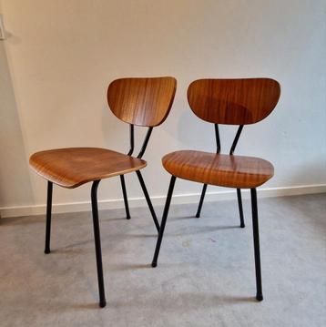 2 vintage stoelen  jaren 60 stoel vintage retro beschikbaar voor biedingen