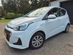Hyundai i10 trekhaak vier seizoenen banden, Auto's, Hyundai, Start-stop-systeem, Wit, Handgeschakeld, Particulier