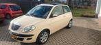 Lancia Ypsilon 1.2 2004 Wit, Auto's, Voorwielaandrijving, 400 kg, Wit, Origineel Nederlands