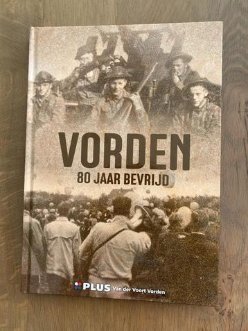 Boek Vorden 80 jaar bevrijd + plaatjes beschikbaar voor biedingen