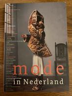 J. Teunissen - Mode in Nederland, J. Teunissen, Ophalen of Verzenden, Zo goed als nieuw, Mode algemeen