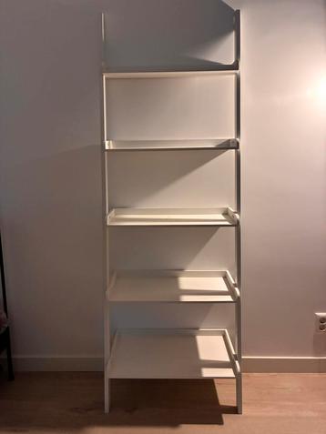 Trapkast, Boekenkast