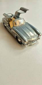 Mercedes-Benz 300SL 4 stuks 1:24, 1:20, 1:43, Ophalen of Verzenden, Zo goed als nieuw, Auto, Bburago
