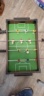 Tafel voetbalspel met balletje, Kinderen en Baby's, Speelgoed | Voetbaltafels, Ophalen of Verzenden, Gebruikt