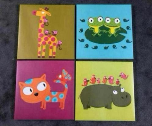 4 st. canvas kinder schilderijen 40x40cm, Kinderen en Baby's, Kinderkamer | Inrichting en Decoratie, Gebruikt, Wanddecoratie, Ophalen of Verzenden