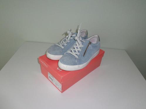 damessneakers maat 38, van oa: Cypres, Gabor, Kleding | Dames, Schoenen, Zo goed als nieuw, Sneakers of Gympen, Wit, Ophalen of Verzenden