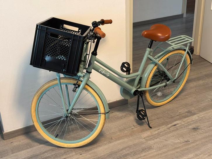 Bijna nieuwe Spirit Liberty 22 inch – klaar voor gebruik!, Fietsen en Brommers, Fietsen | Meisjes, Zo goed als nieuw, 22 inch