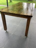 TAFEL OP WIELTJES, Huis en Inrichting, Tafels | Eettafels, Ophalen, Zo goed als nieuw