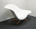 Vitra La Chaise Longue | Design Fauteuil | Loungestoel, Hout, Gebruikt, Ophalen of Verzenden, 75 tot 100 cm