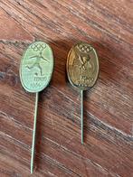 2 Vintage Tokyo 1964 Olympische Speldjes, Verzamelen, Ophalen of Verzenden, Gebruikt, Sport, Speldje of Pin