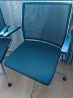 Bureaustoelen Dis serie van Dynamöbel 4 stuks als nieuw, Ophalen, Zo goed als nieuw, Zwart