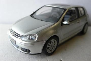 vw golf 3 deurs - schuco  1/43 beschikbaar voor biedingen
