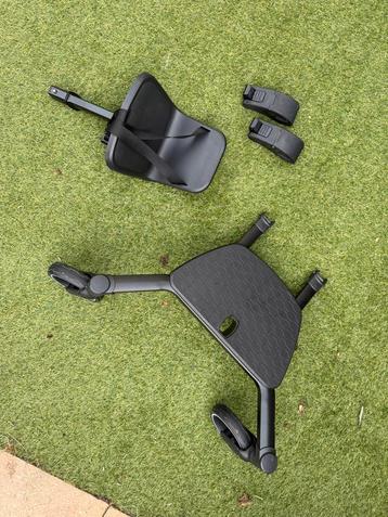 Meerijdplank met zitje van dubatti beschikbaar voor biedingen