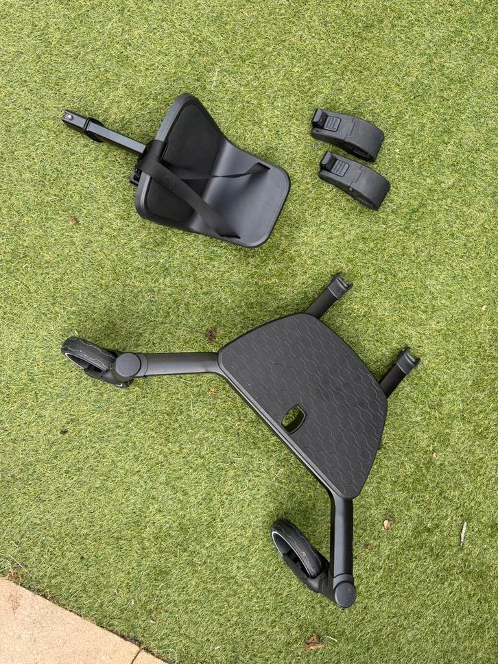 Meerijdplank met zitje van dubatti, Kinderen en Baby's, Kinderwagens en Combinaties, Zo goed als nieuw, Overige merken, Ophalen