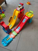 Vtech toet toet auto’s 2 grote tassen vol zeer goede staat, Kinderen en Baby's, Speelgoed | Vtech, Ophalen of Verzenden, Zo goed als nieuw