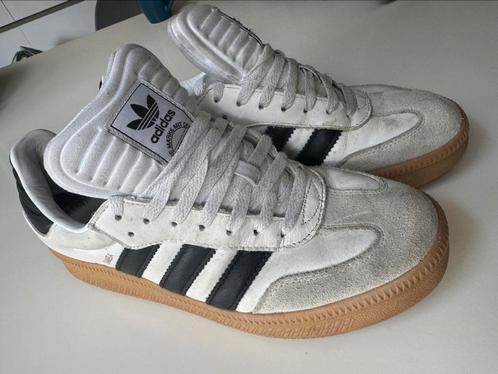 Adidas Samba maat 43 1/3, Kleding | Heren, Schoenen, Zo goed als nieuw, Sneakers of Gympen, Wit, Ophalen