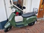 Killerbee VXL 2021 matgroen bromscooter €1299,, Fietsen en Brommers, Gebruikt, Maximaal 45 km/u, 0 versnellingen, Ophalen of Verzenden