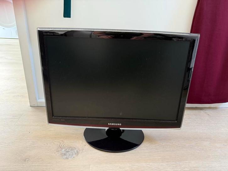 Samsung T220HD 22 inch LCD TV, Audio, Tv en Foto, Televisies, Gebruikt, LCD, Minder dan 40 cm, Samsung, 50 Hz, Ophalen of Verzenden