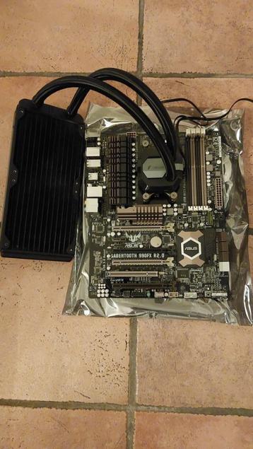 Moederbord + CPU + AIO waterkoeler + geheugen beschikbaar voor biedingen