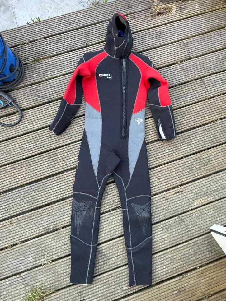 Mares Complete duikset 7mm Medium, Watersport en Boten, Duiken, Zo goed als nieuw, Duikpak, Ophalen of Verzenden