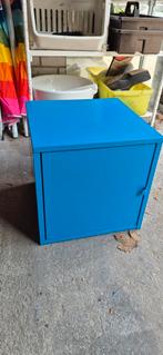 Locker blauw, Ophalen, Gebruikt