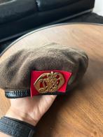 KL - Baret Regiment Johan Willem Friso Lichting ‘88 Maat 60, Ophalen of Verzenden, Landmacht, Nederland, Helm of Baret