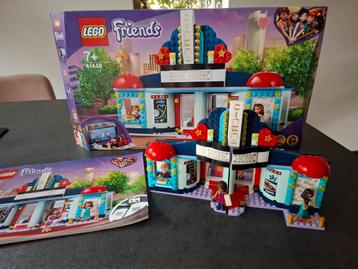 Lego friends 41448 bioscoop  beschikbaar voor biedingen
