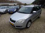 Skoda Fabia Combi 1.4-16V Ambiente nw apk airco, Voorwielaandrijving, Gebruikt, 4 cilinders, Metallic lak
