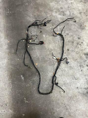 Piaggio hexagon kabelboom met alle stekkers beschikbaar voor biedingen