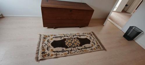 Grote houten opberg kist incl. sierkleed tapijt, Huis en Inrichting, Woonaccessoires | Kisten, Gebruikt, 50 tot 75 cm, 100 tot 150 cm