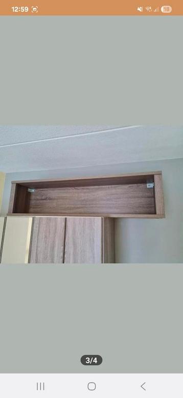Wandplank/boekplank beschikbaar voor biedingen