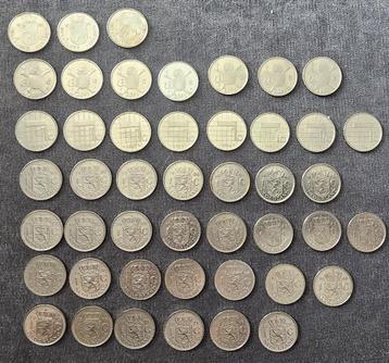 46 x 1 gulden div. jaren nederland van 1967 tot 2001 beschikbaar voor biedingen