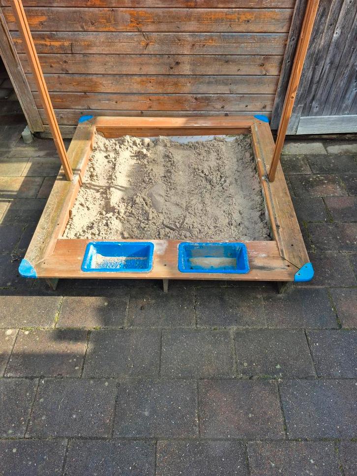 Leuke zandbak 1x1m met dakje, Kinderen en Baby's, Speelgoed | Buiten | Zandbakken, Gebruikt, Ophalen