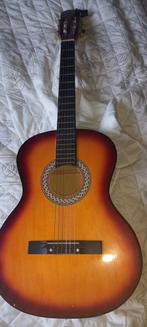 Mooie gitaar te koop. (Liefst ophalen), Ophalen of Verzenden, Zo goed als nieuw, Klassieke of Spaanse gitaar