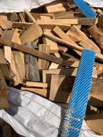 Haardhout briketten op voorraad liggen, Minder dan 3 m³, Ophalen