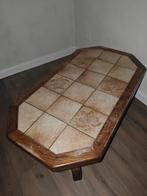Vintage salontafel met tegels, Huis en Inrichting, Ophalen, Gebruikt, 100 tot 150 cm, 50 tot 100 cm