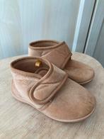 Beige Pantoffels met Klittenband - Maat 23/24, Kleding | Dames, Ophalen, Zo goed als nieuw, Beige, Pantoffels of Sloffen