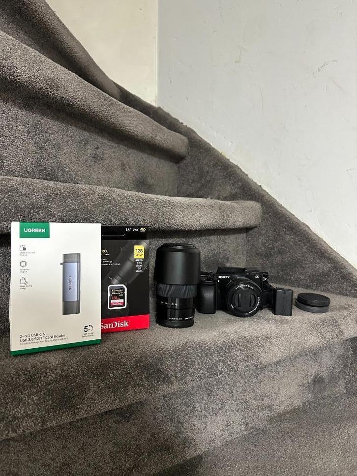 Sony A6000 + 2 lenzen + accessoires – in uitstekende staat, Audio, Tv en Foto, Fotocamera's Digitaal, Gebruikt, Compact, Sony