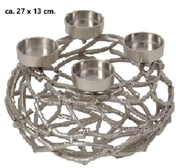 Krans Adventskrans met 4 kandelaren zilverkleur beschikbaar voor biedingen