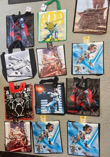 Star Wars Disney Store Exclusive 12 Tassen Set beschikbaar voor biedingen